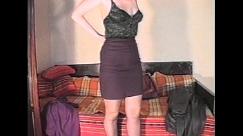 Film porno romanesc 2022 cu o curvulita fututa in draci de amant