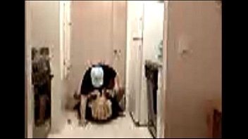 Femei cu lindice mari porno face sex cu un barbat amator