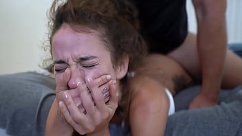 Este o pizda delicioasa care tipa in pula xnxx