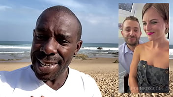 Fata aceasta feumoasa il cheama la ea pe acest negru pentru a face xxx in trei